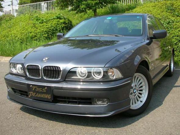 BMW E39 EXEフロントスポイラー(無塗装)