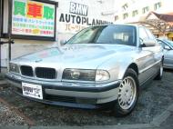 H.10　BMW　735i