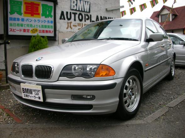 H.13　BMW　320i-2.2